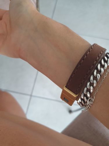 Customer photo review of Gold Stability Bracelet