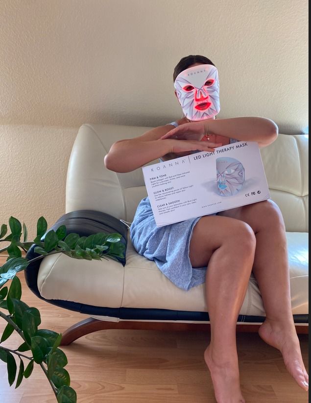 Customer photo review of LED Light Therapy Mask