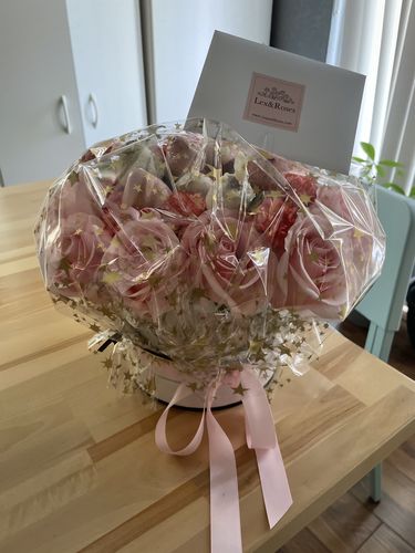 Customer photo review of Pink Rose Halo