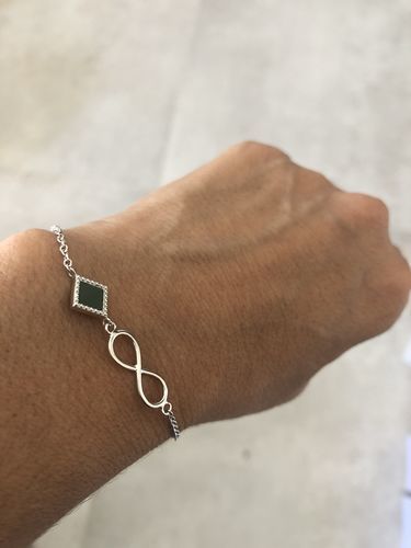 Customer photo review of Infinity Bracelet