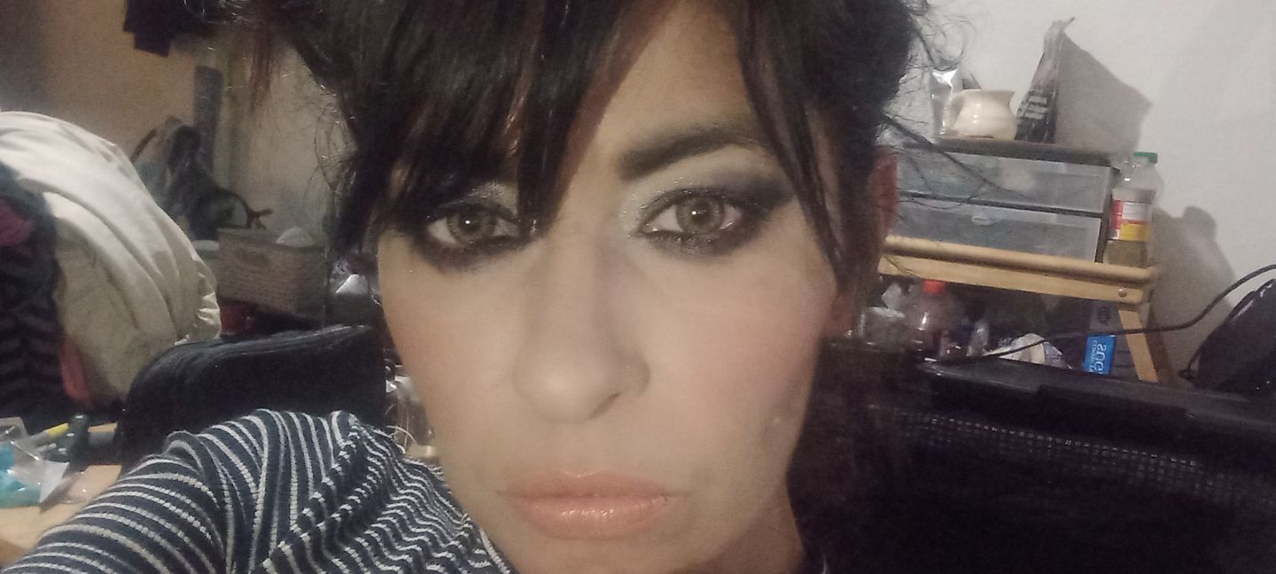 Customer photo review of DNA Taylor Brown Hazel Prescription Coloured Contact Lenses