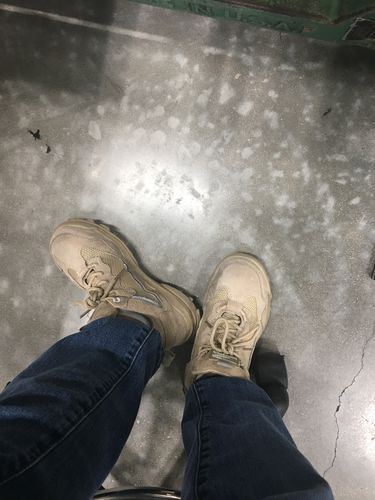 Customer photo review of Maven Unisex Composite Toe Electrical Hazard Work Shoes