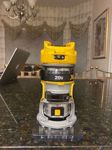 Customer photo review of DEWALT DCW600B 20V Max XR Cordless Router Brushless (Tool Only)