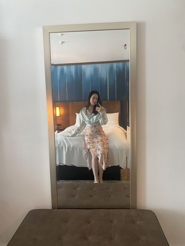 Customer photo review of Tie Front Shiny Blouse