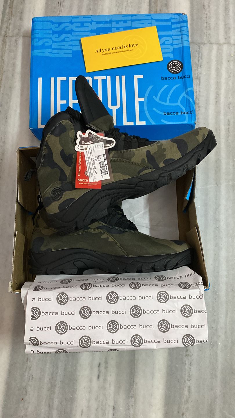 Customer photo review of Bacca Bucci Wolf