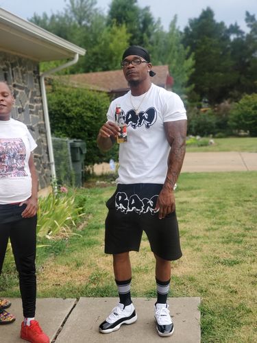 Customer photo review of Men RAW Drip Black Chenille Crew Neck and Cotton Shorts Set - White Tees / Black Shorts