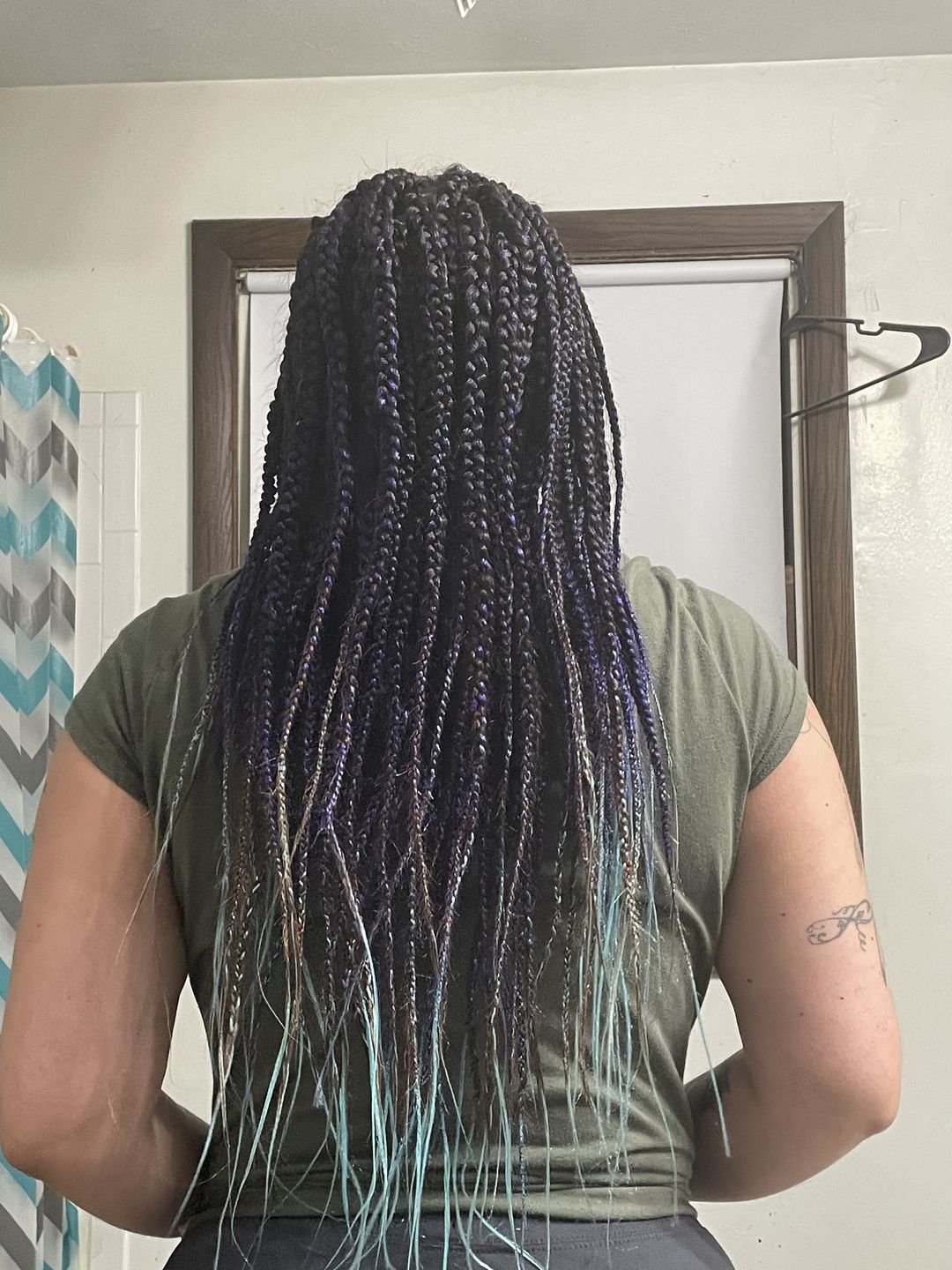 Customer photo review of OUTRE SYNTHETIC PRE STRETCHED ULTRA BRAID - XPRESSION 3X 52"