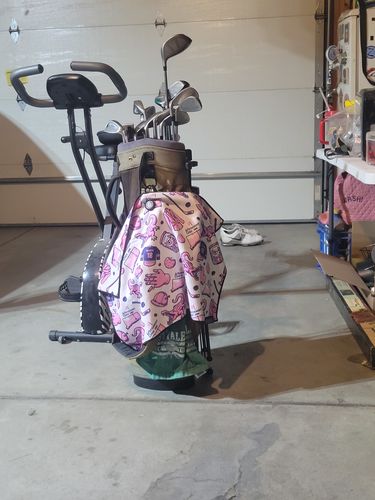 Customer photo review of GILMORE - MAGNETIC GOLF TOWEL