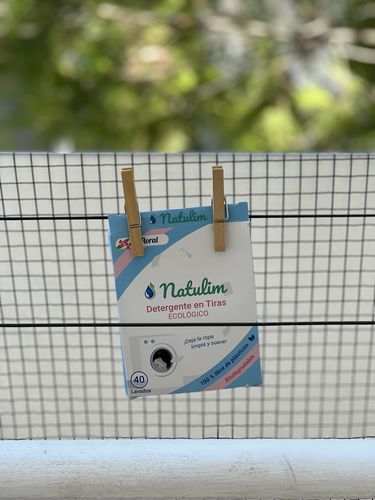 Customer photo review of Eco-Tiras de Detergente 40 lavados Natulim