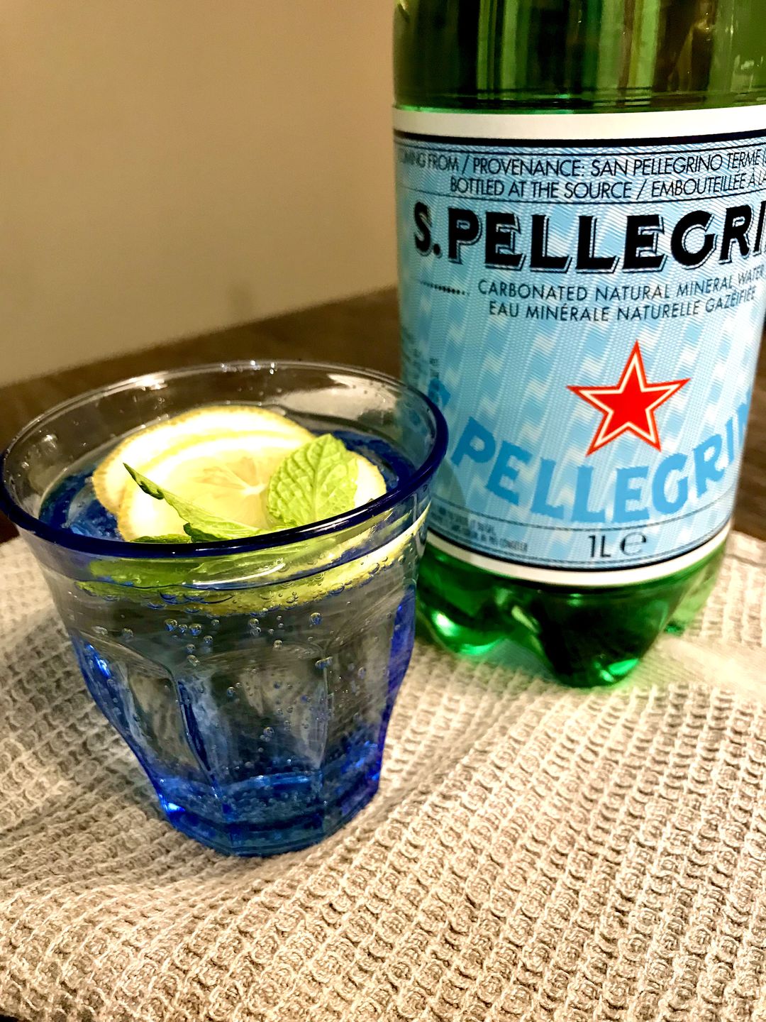Customer photo review of S.Pellegrino | Sparkling Mineral Water PET 6X1LT