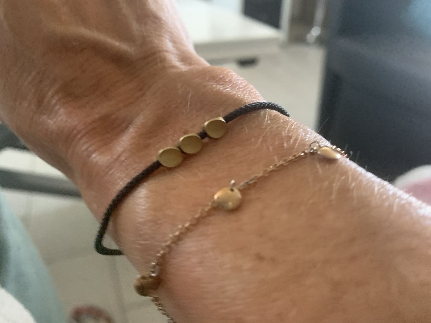 Customer photo review of Bracelet de Chance Tibétain "Perle de Cuivre"
