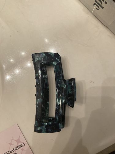 Customer photo review of XL Dreamy Claw Clip