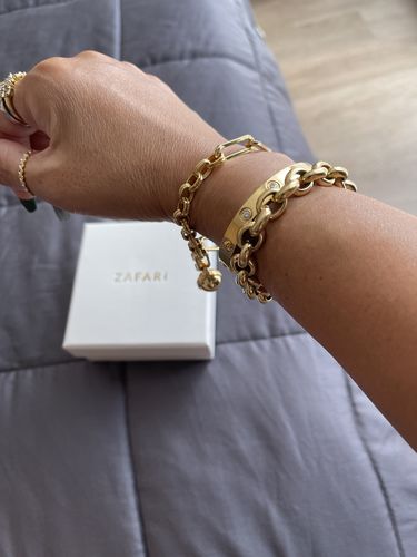 Customer photo review of Stitching chain detachable golden ball necklace