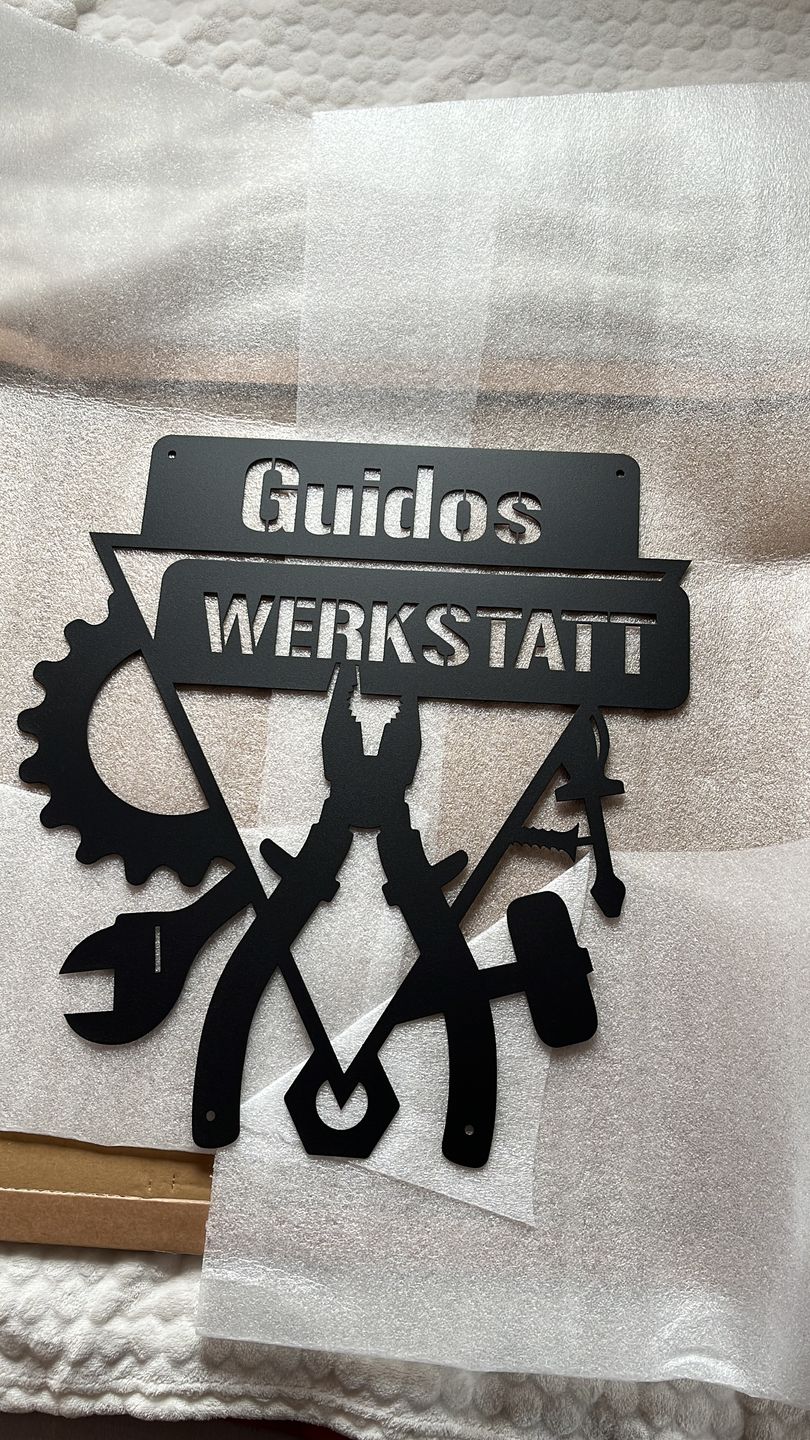 Customer photo review of Werkstattschild - Dreieck aus edlem Stahl (personalisierbar)