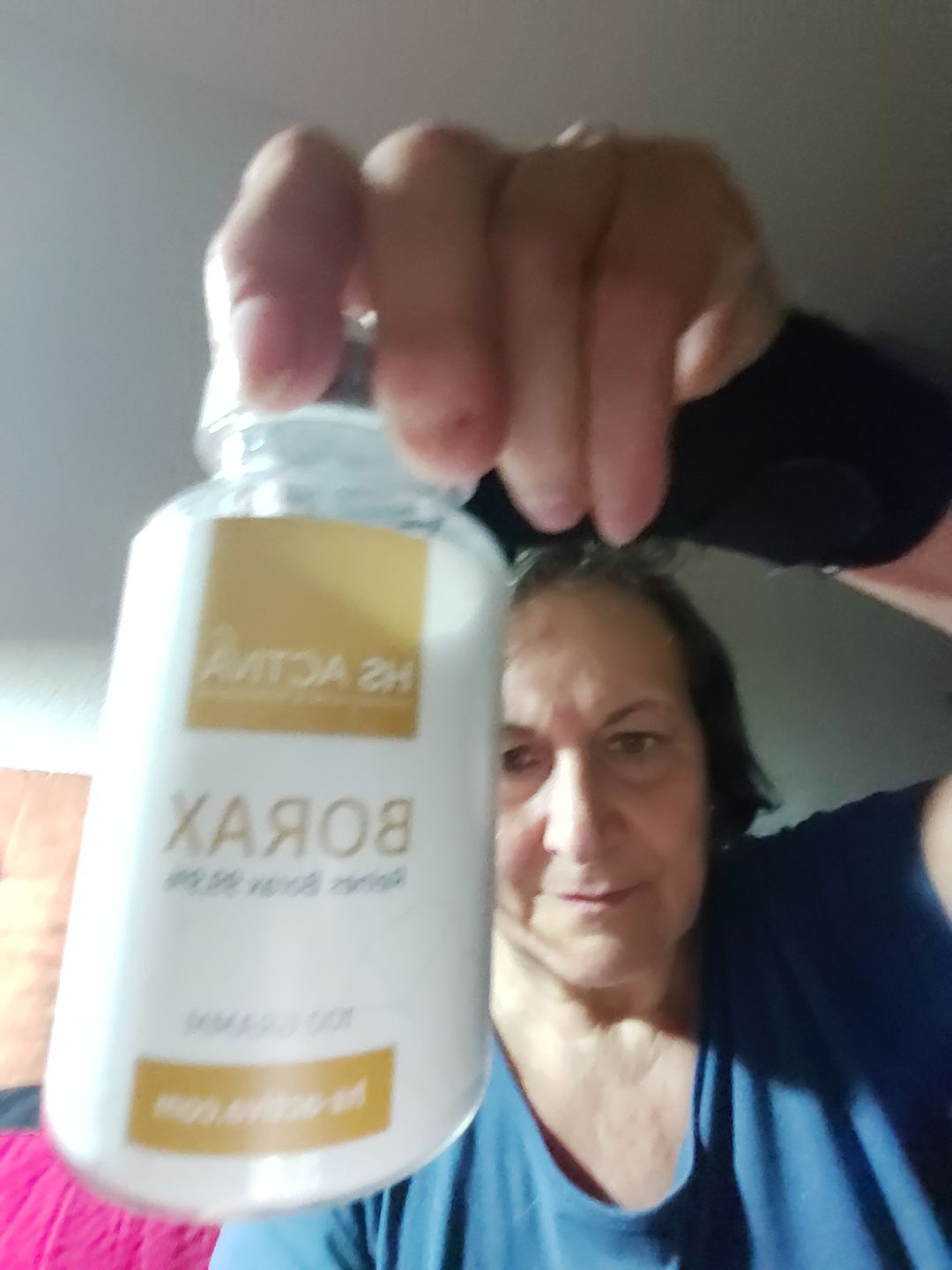 Customer photo review of Borax I Pharmazeutische Reinheit 99,9% I 100 Gramm
