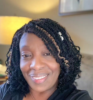 Customer photo review of Wig Amina.  (Kinky twist wig 6)