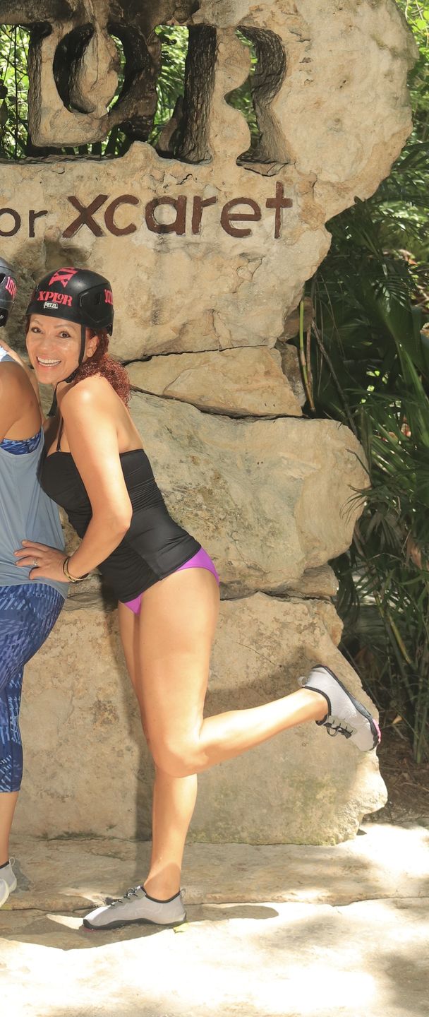 Customer photo review of Hiitave Women's Barefoot Mesh Water Shoes