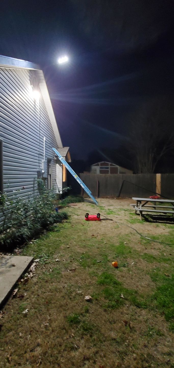 Customer photo review of 60W 90W 120W Solar Street Light -ES04 Series