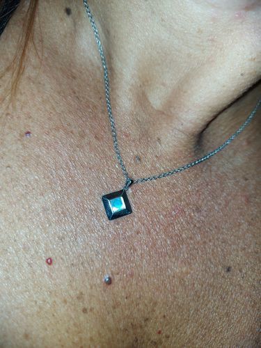 Customer photo review of Classic TANAOR Necklace