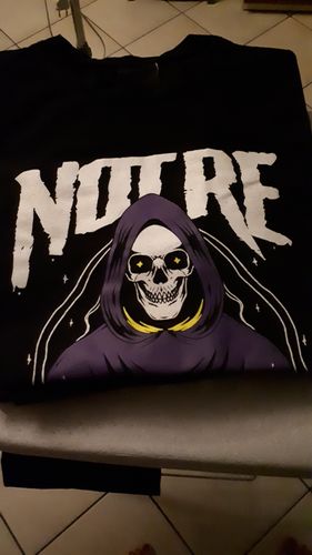Customer photo review of T-shirt Notre Future Scream