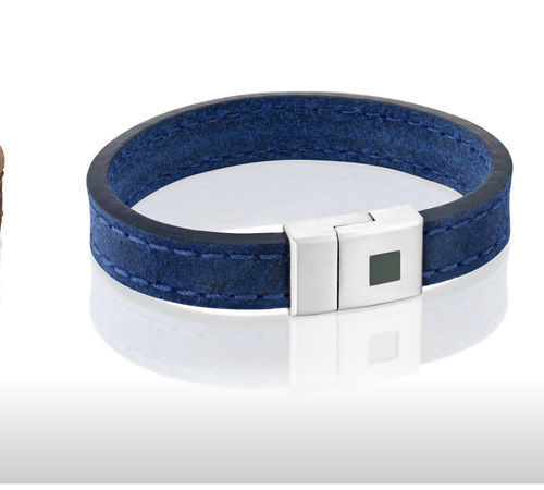 Customer photo review of Stability Bracelet