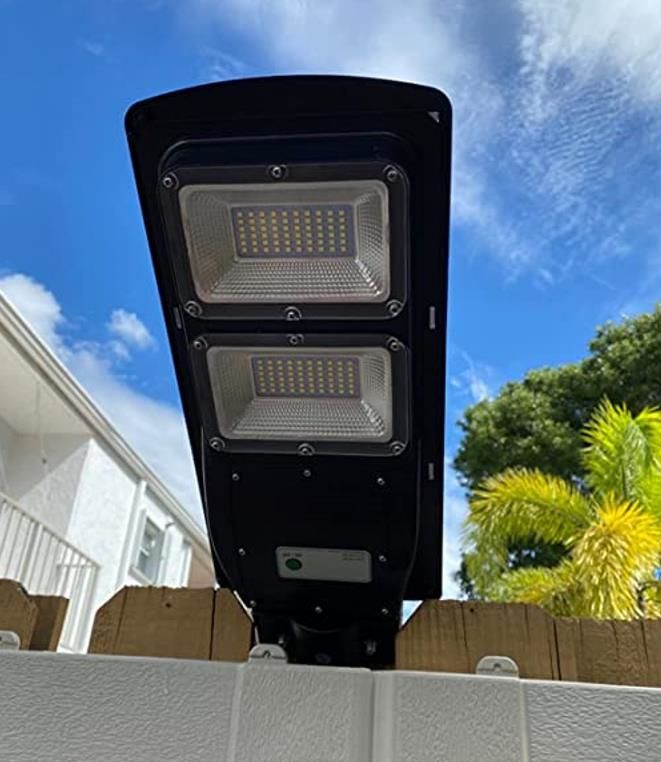 Customer photo review of 60W 90W 120W Solar Street Light -ES04 Series