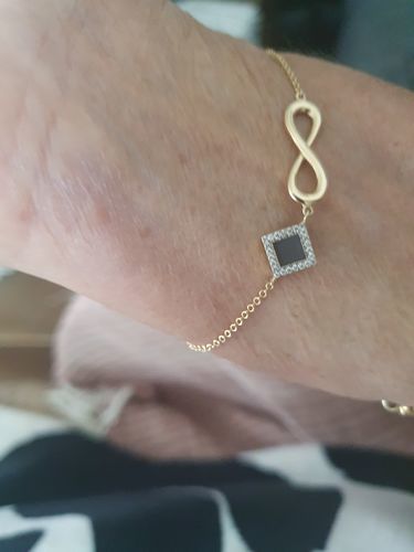 Customer photo review of 14k Solid Gold Infinity Bracelet
