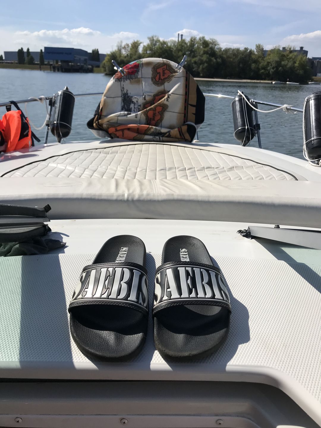 Customer photo review of SAEBIS® Tapotchki Urlaubs-SET inkl. 2x Paar Retro Sportsocken in weiß und schwarz