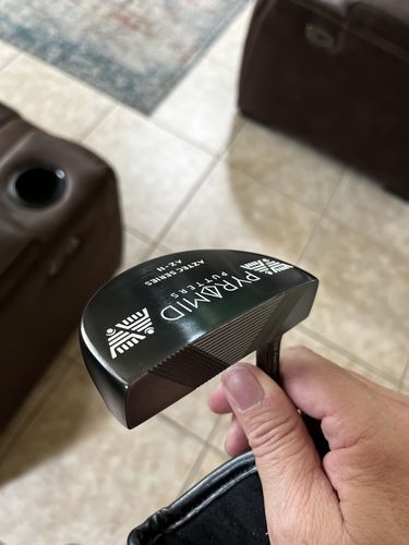 Customer photo review of Pyramid Putter