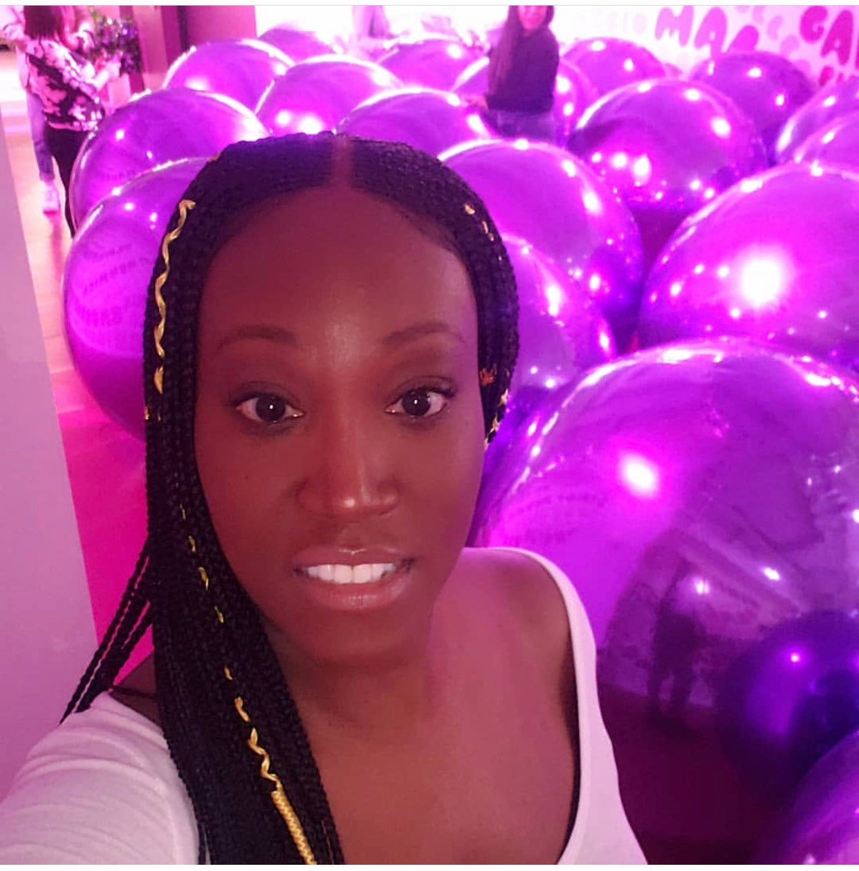 Customer photo review of Wig Ashley