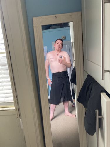 Customer photo review of Mens Csaual Plain Front Pocket Skirt SKUJ12896