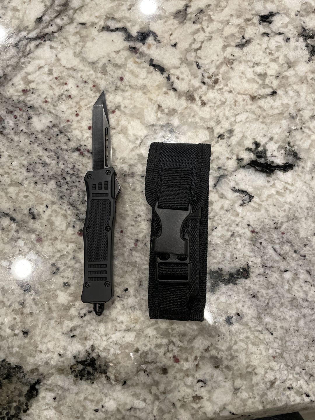 Customer photo review of Mini Black Phantom D/A OTF (Multiple Blade Styles Available)