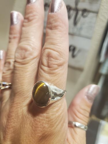Customer photo review of Tiger's Eye Signet Ring for Men Sterling Silver