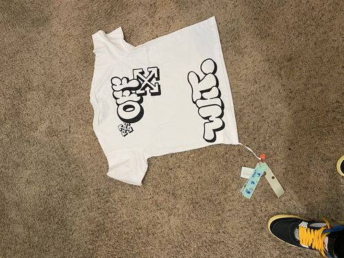 Customer photo review of OFF WHITE T-Shirts Oversized fit