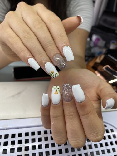 Customer photo review of Gel Blanco 15 ml Fantasy Nails