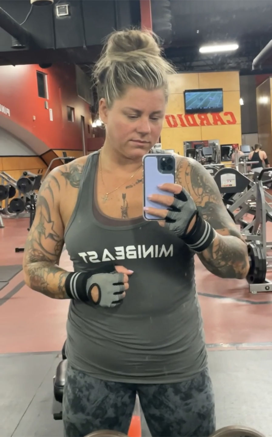 Customer photo review of Minibeast Tanks