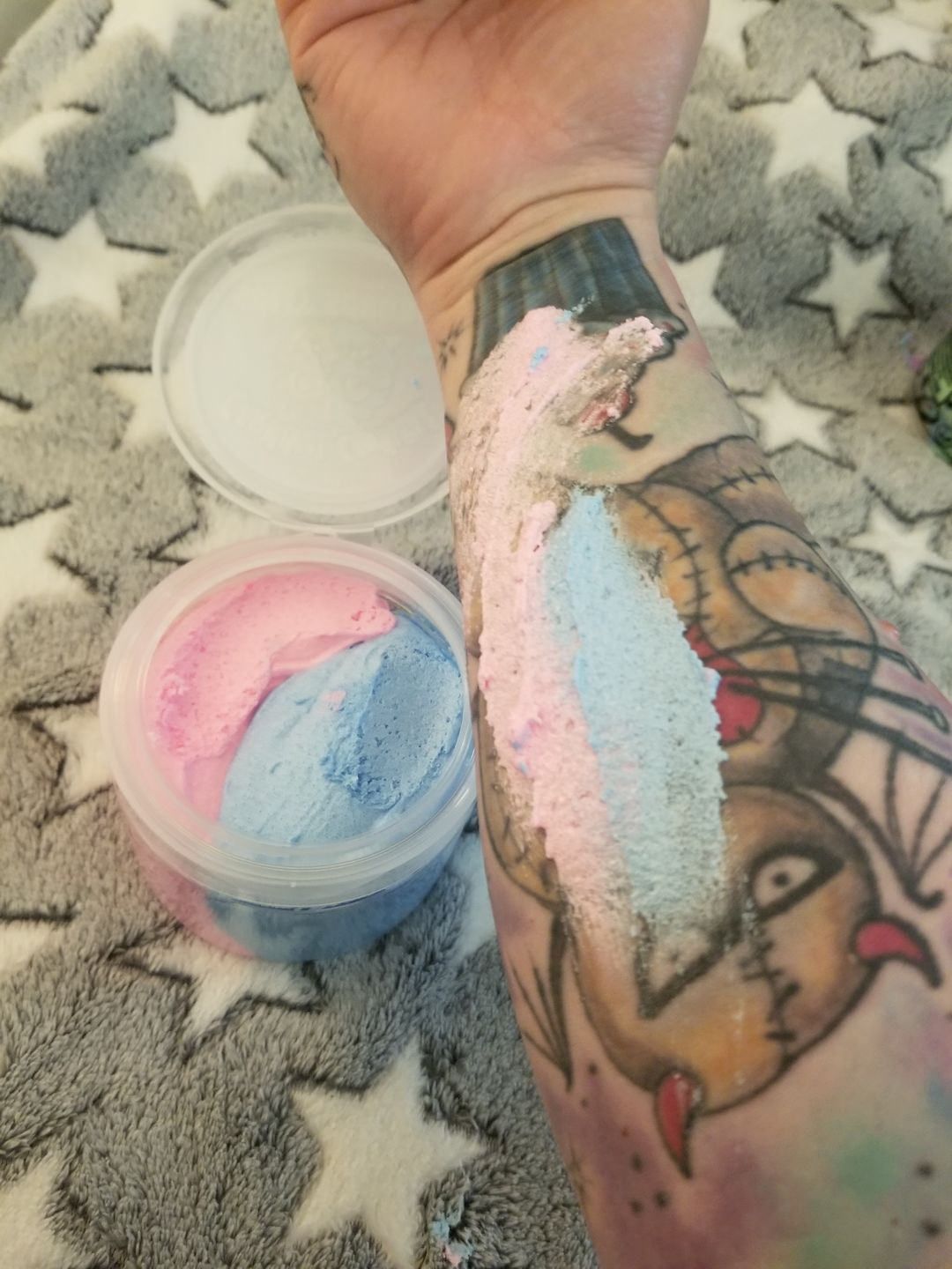 Customer photo review of Carnival Cannibal Split Scrub