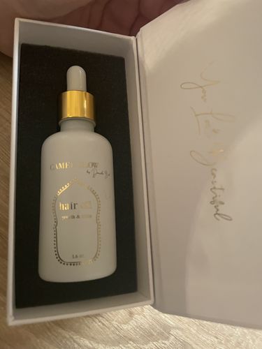 Customer photo review of Growth & Shine Hair Oil
