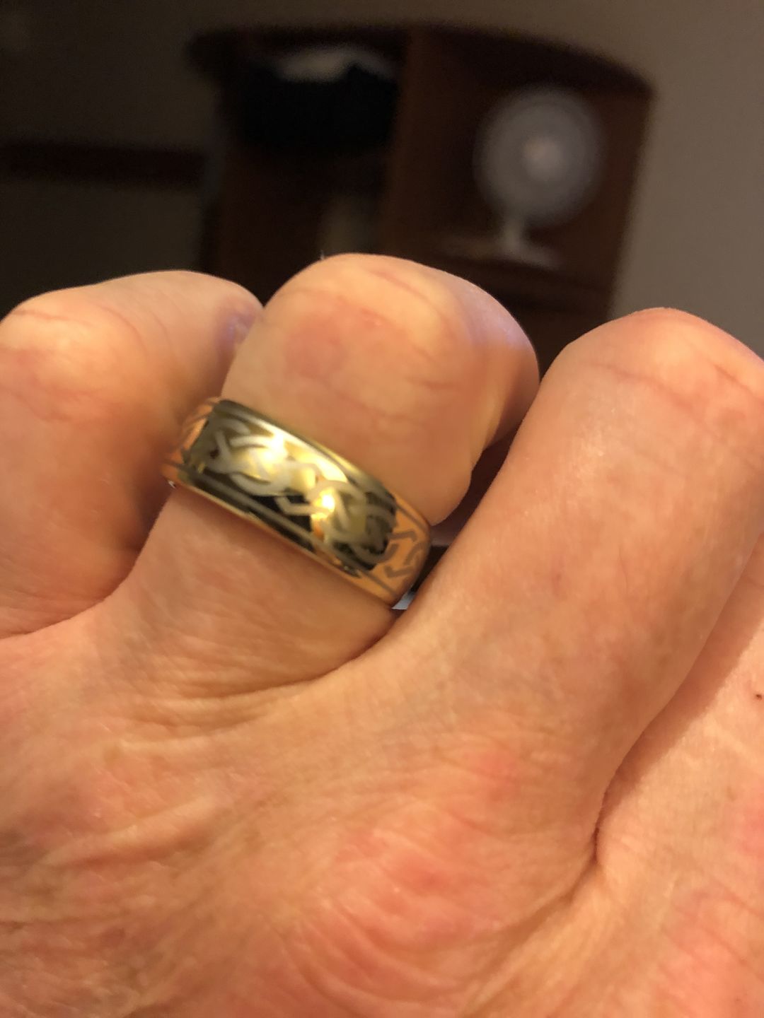 Customer photo review of The Celtic Knot Wonder Ring