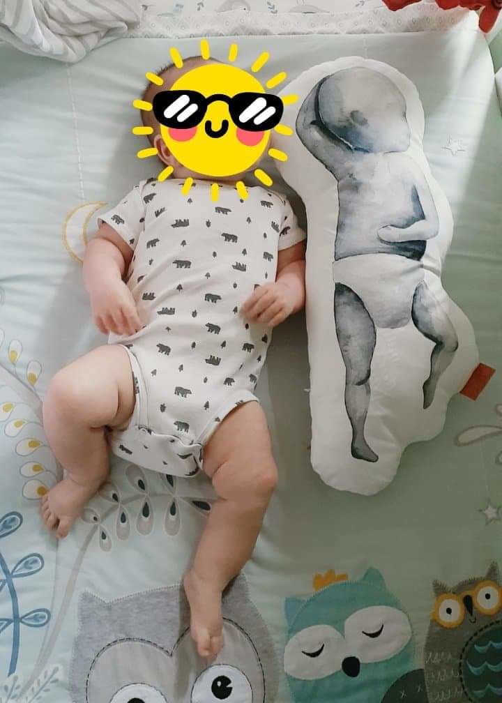 Customer photo review of Birth Pillow Watercolor Three