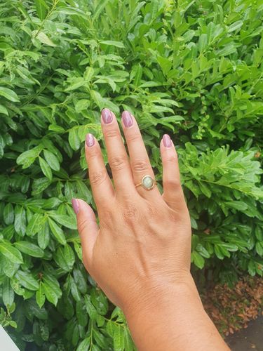 Customer photo review of Irregular Labradorite Ring (Gold)