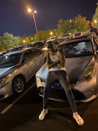 Customer photo review of Caliburst Sunglasses