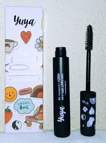 Customer photo review of Gel Fijador para Cejas