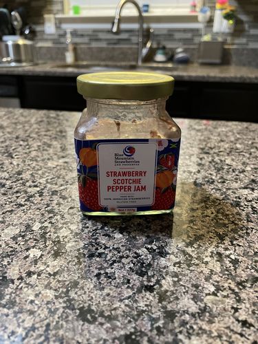 Customer photo review of Blue Mountain Strawberries & Preserves Strawberry Scotchie Pepper Jam, 8oz