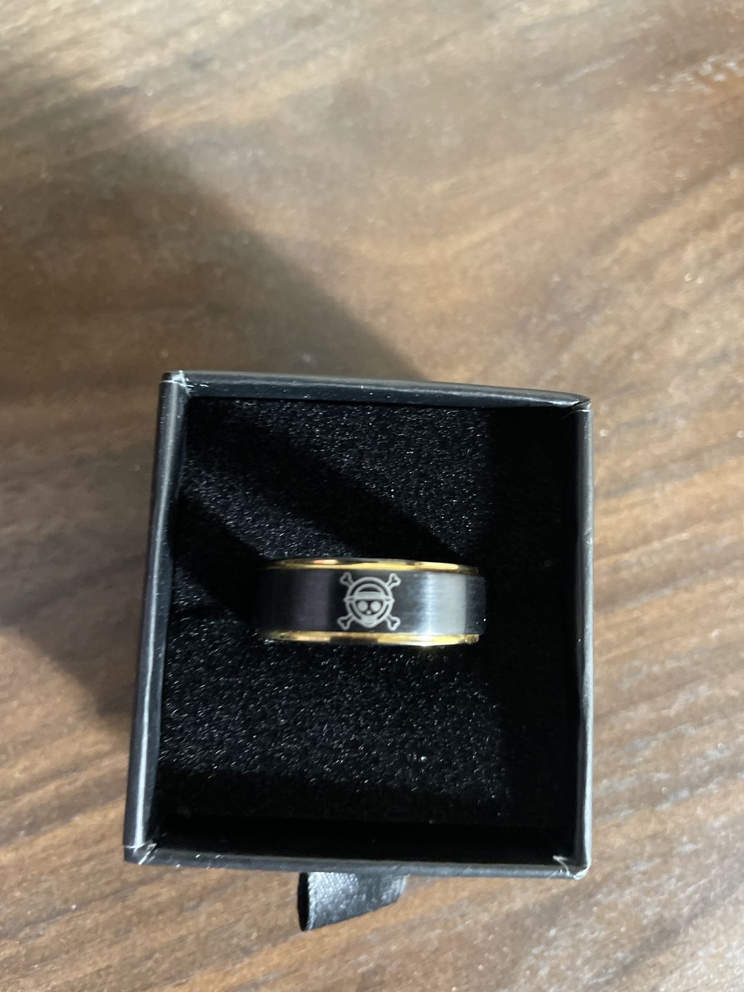 Customer photo review of [Limited Edition] 18K Gold Plated Straw Hat Pirates