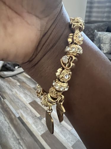 Customer photo review of Mother Daughter Eternal Love Bracelets - Gold