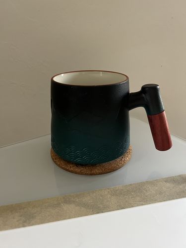 Customer photo review of Mountain & Sea II Coffee & Tea Mug