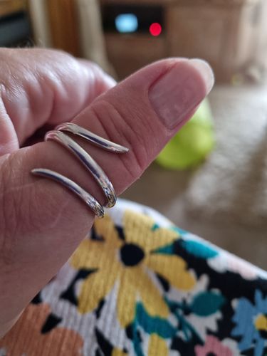 Customer photo review of Molto Spiral Wrap Ring