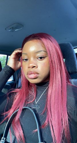 Customer photo review of Outre Perfect Hairline Faux Scalp HD Transparent 13" x 4" Lace Front Wig Jaylani