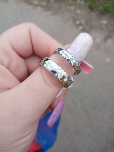 Customer photo review of 'Demure Rose' Rings